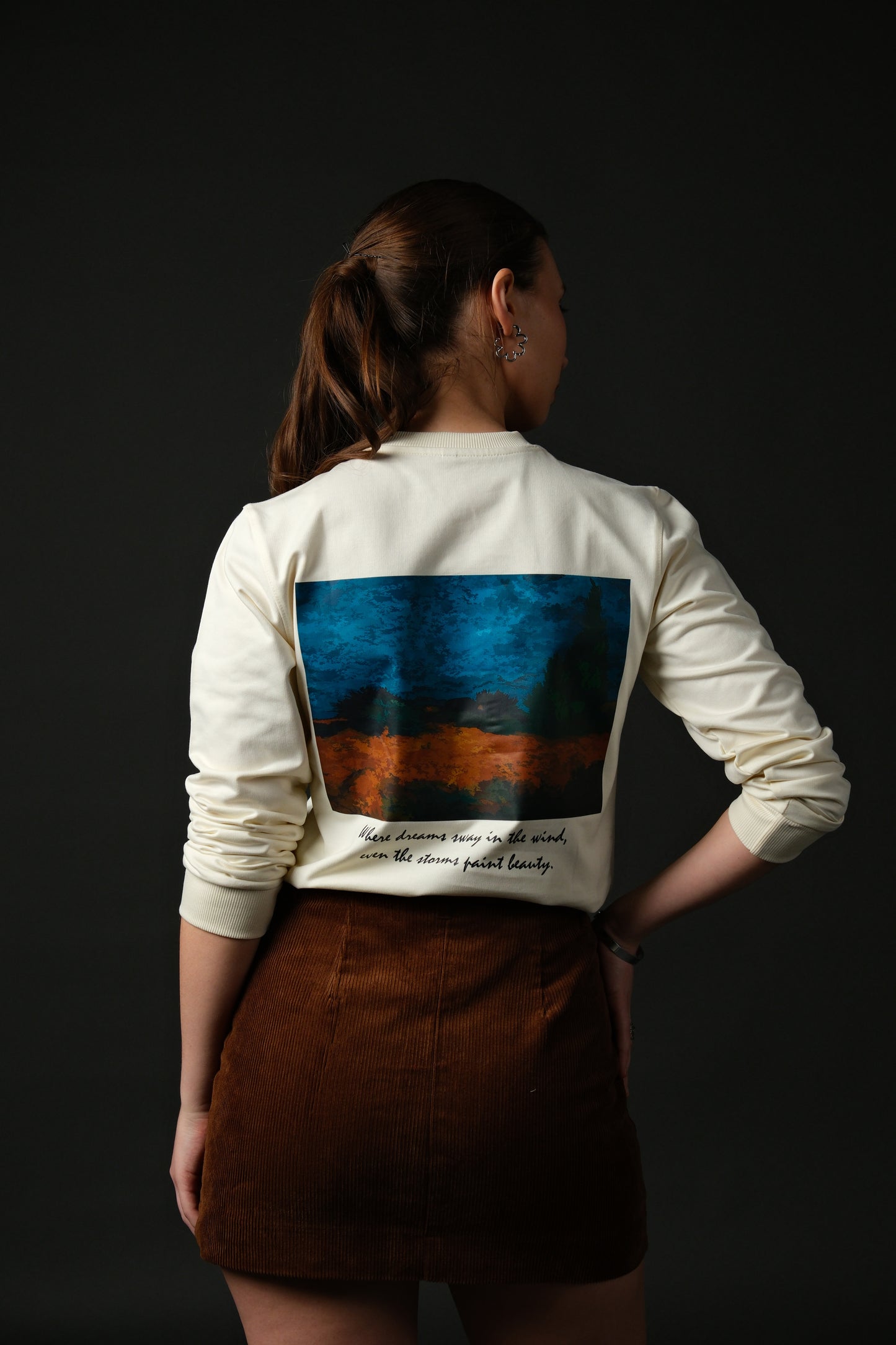 Off White Sweat Shirt